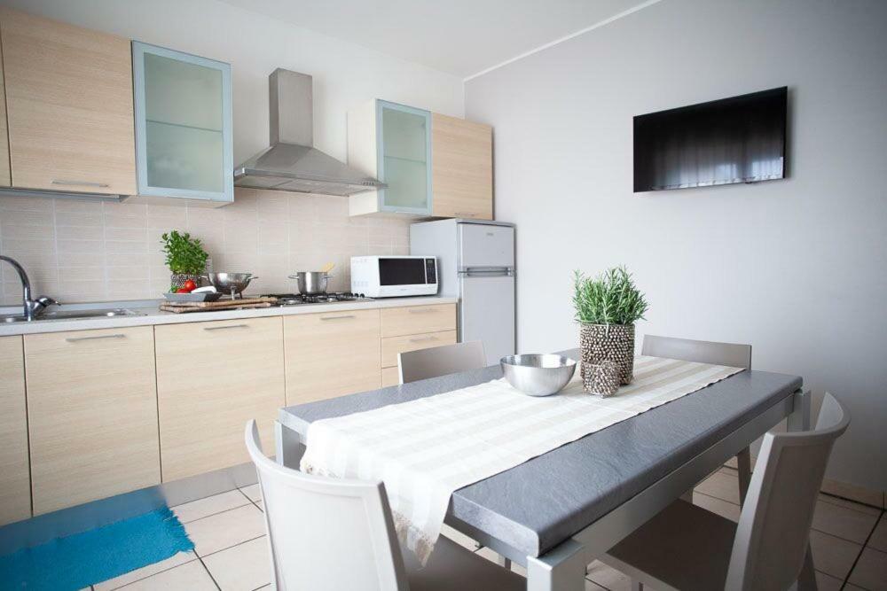 Trilocale Luna Riccione Luaran gambar